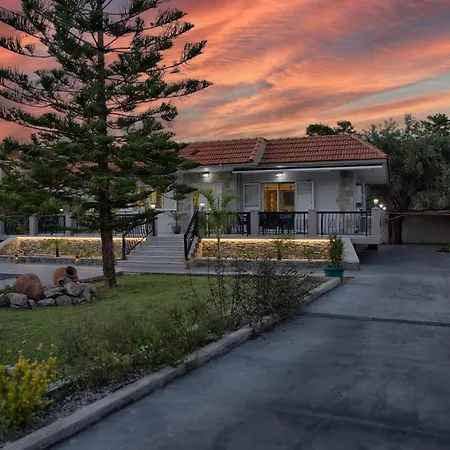 Villa S&t Haraki
